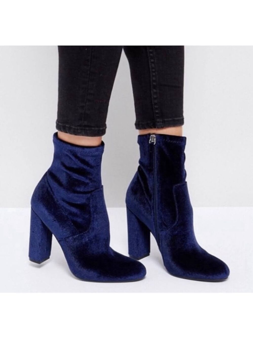 Steve Madden blue velvet editt ankle boots Sz 10